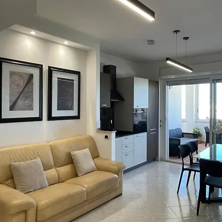 Lussuoso Vista Mare Apartman
